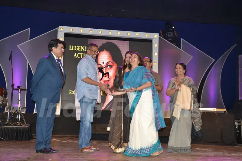 Nana Patekar felicitated at the AIM Mumbai International Short Film Festival - 2014