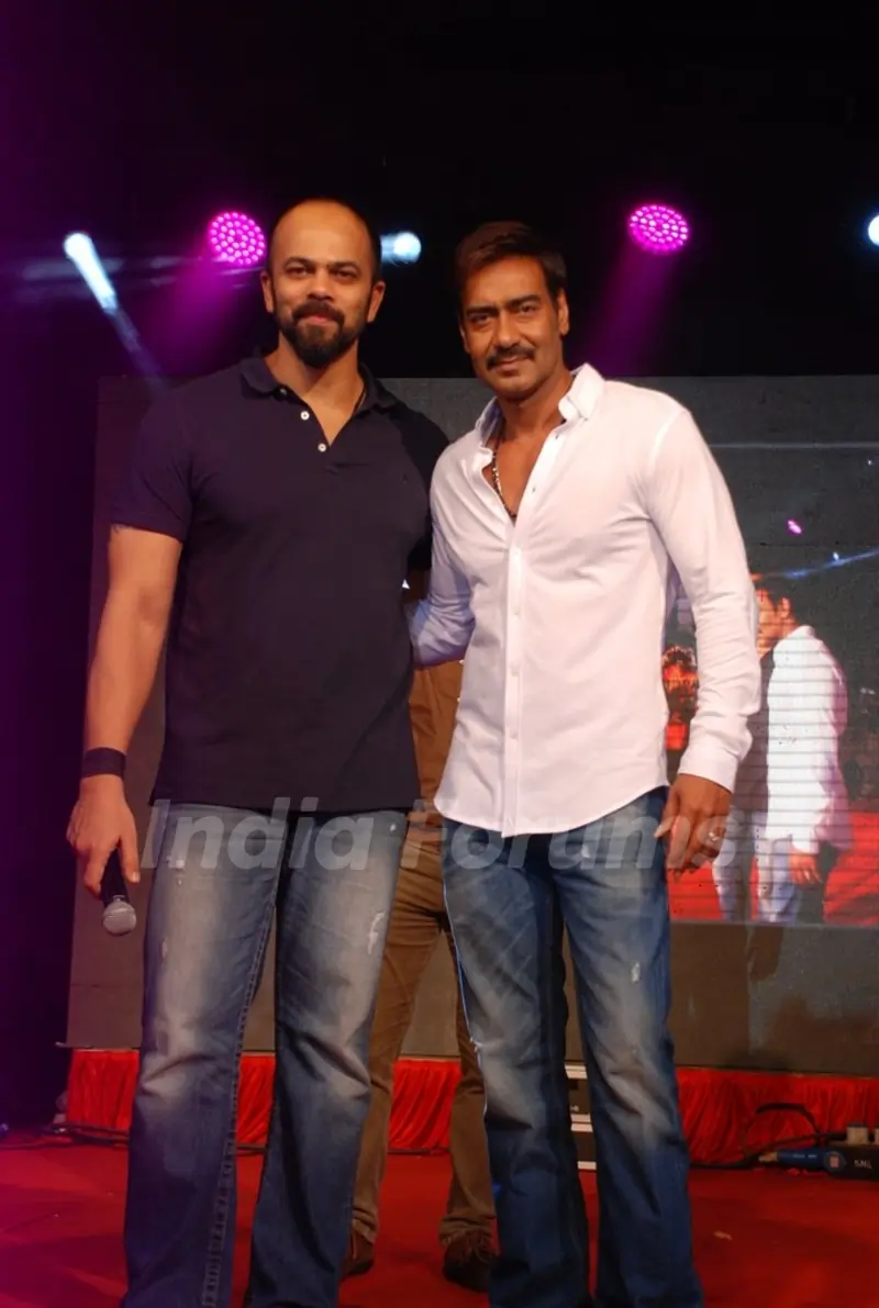 Ajay Devgn and Rohit Shetty at the Promotions of Singham Returns at Mithibai College