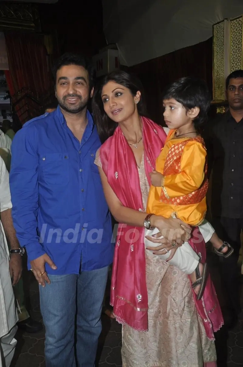 Raj Kundra with Shilpa Shetty and their son at Isckon Temple on Janmashtami