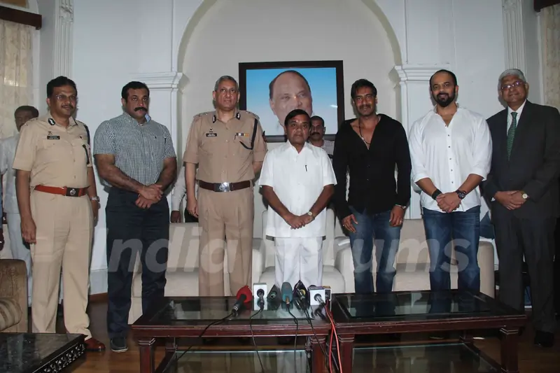 Himanshu Roy, Rakesh Maria, RR Patil, Ajay Devgn, Rohit Shetty and V S Norohna