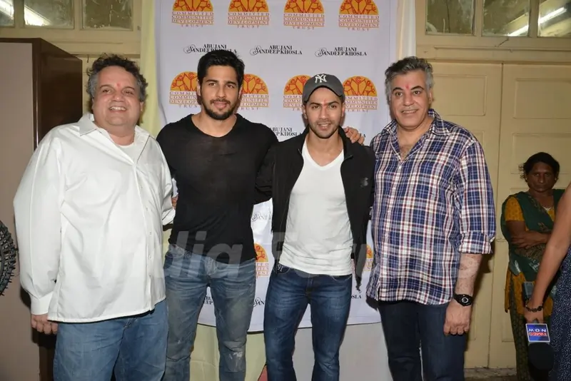 Abu Jani, Sidharth Malhotra, Varun Dhawan and Sandeep Khosla at Ashray NGO
