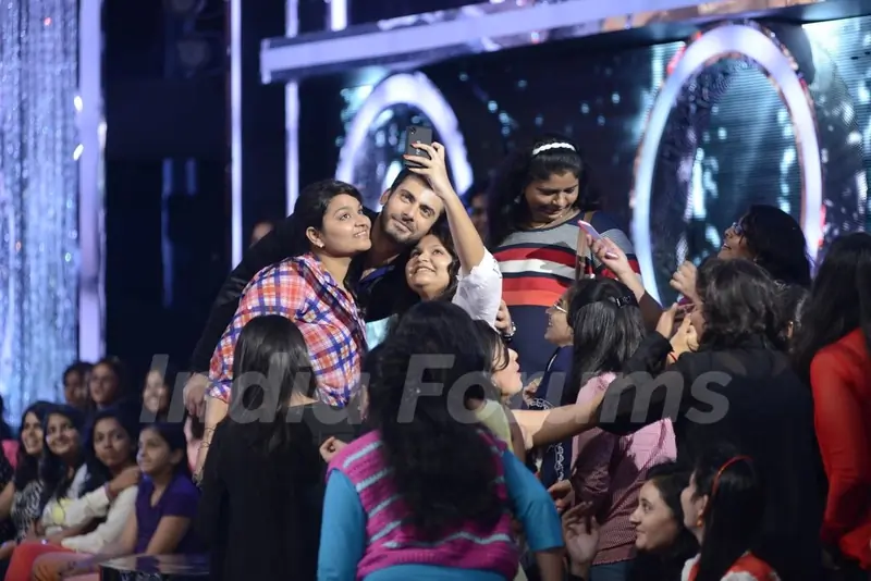 Fawad Khan poses for a selfie with fans on Jhalak Dikhla Jaa