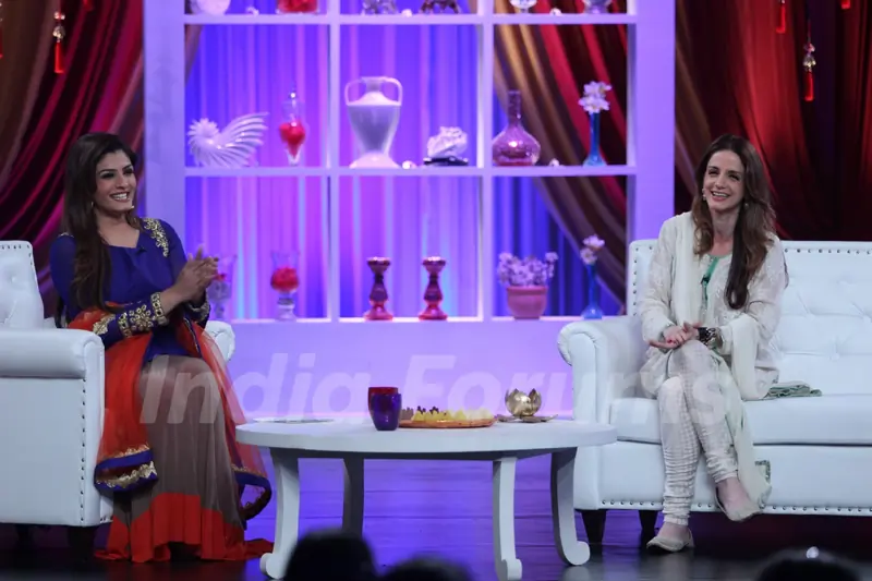 Simply Baatein with Raveena