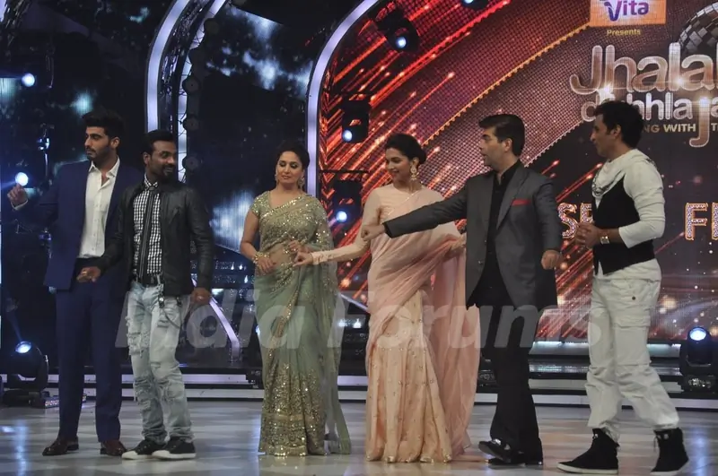 Promotions of Finding Fanny on Jhalak Dikhla Jaa Season 7