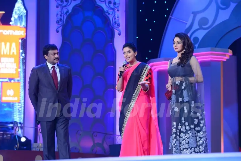 Asin addressing the audience at Mircromax SIIMA Awards Day 2