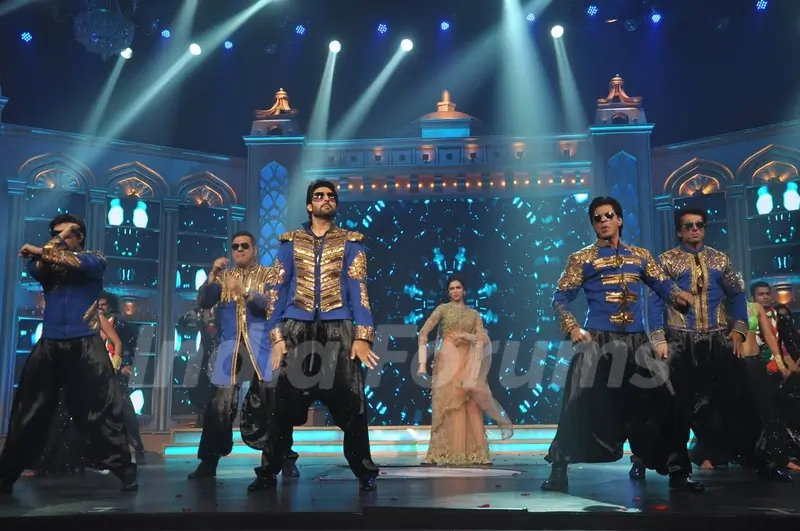 Cast of Happy New Year performing at the Music Launch