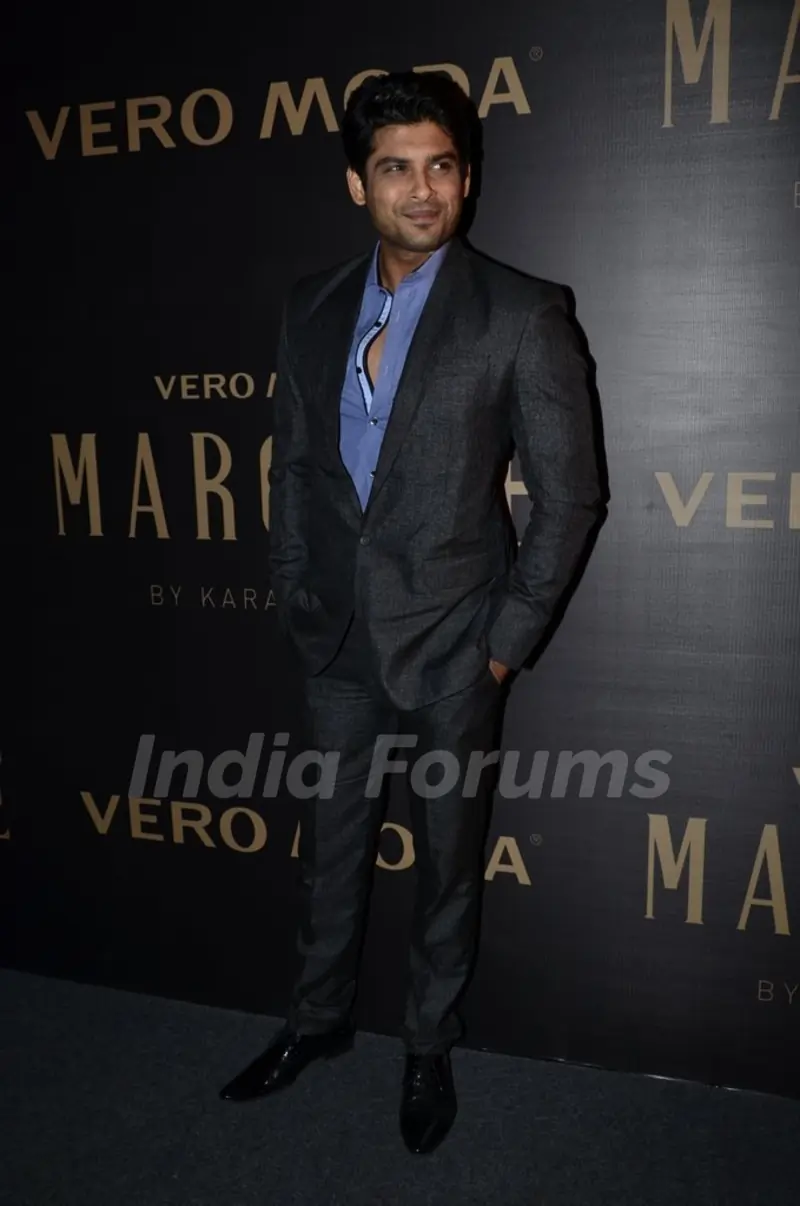 Siddharth Shukla poses for the media at the Launch of Vero Moda MARQUEE Collection