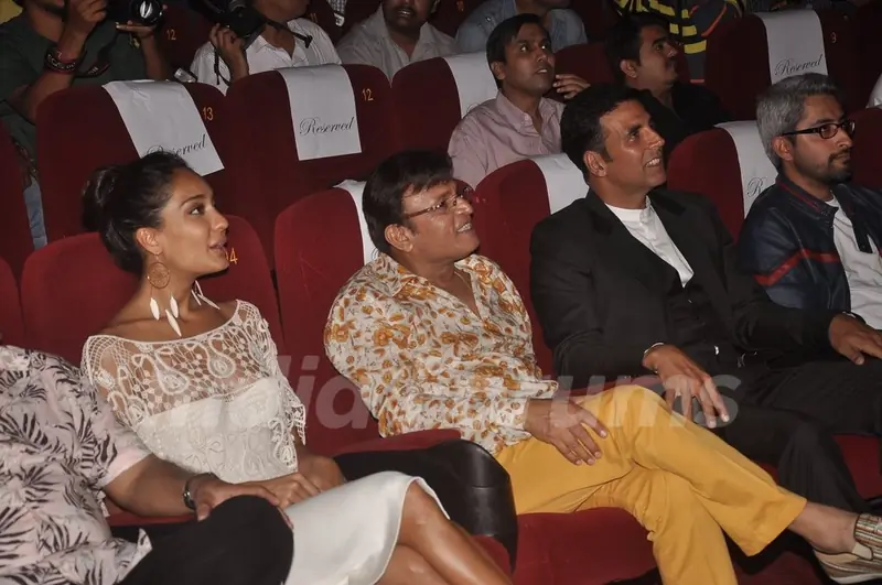 The cast enjoys the Trailer of The Shaukeens