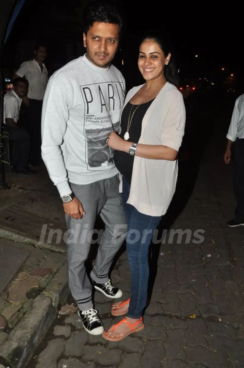 Riteish Deshmukh poses with Genelia at Nido