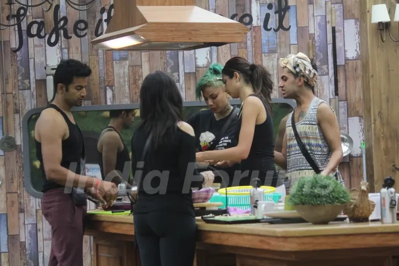 Bigg Boss 8 - Day 10