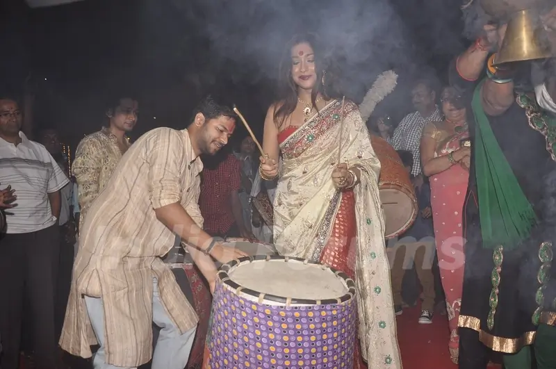 Rituparna snapped at DN Nagar Durga Pooja