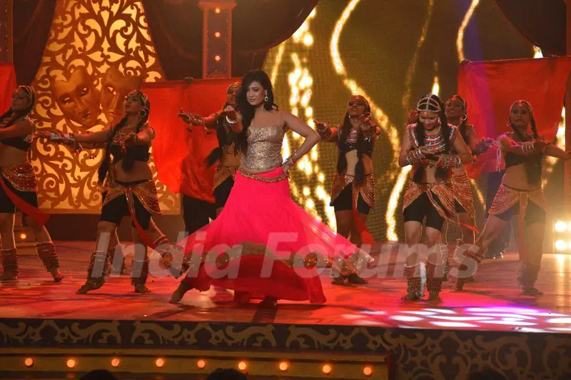 Shweta Tiwari performs at the Grand Opening Comedy Classes