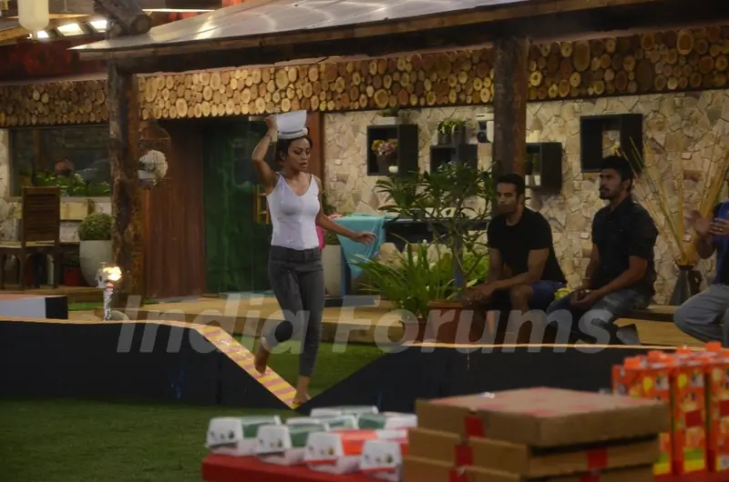 Soni Singh doing the TVS task