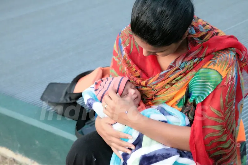 Veena Malik with her son