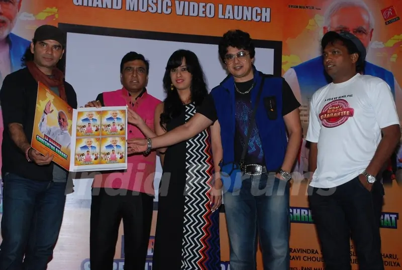 Mohit Chauhan releases song dedicated to Nation and Narendra Modi
