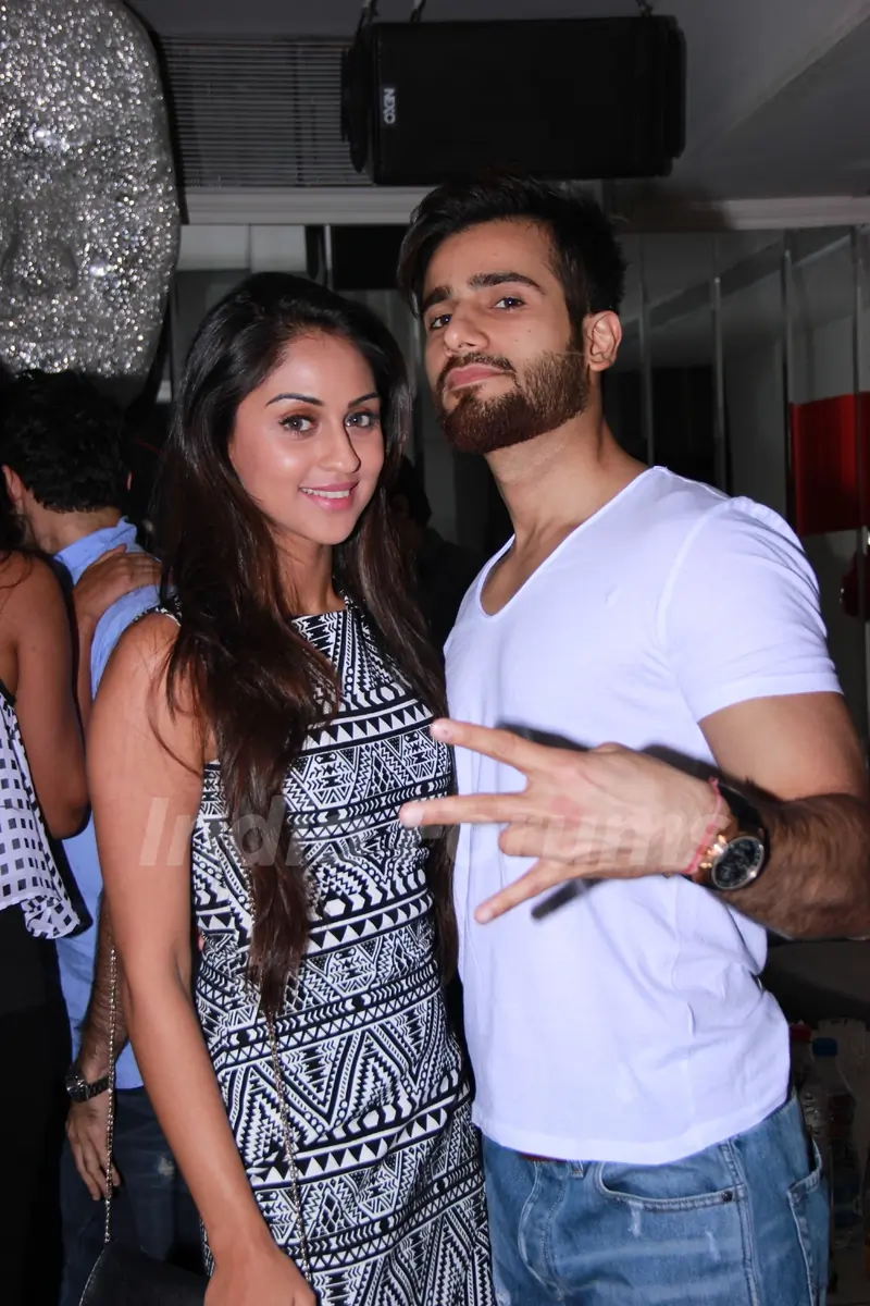Karan Tacker poses with Krystle Dsouza at Team Mumbai Warrior's Surprise Bash