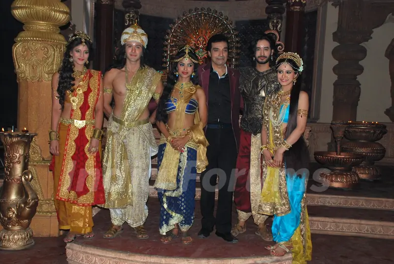 Cast of Singhasan Battisi at the Launch