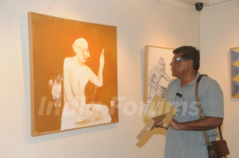 Ashish Vidyarthi checks out the art work at the Inauguration of a Special Art Exhibition