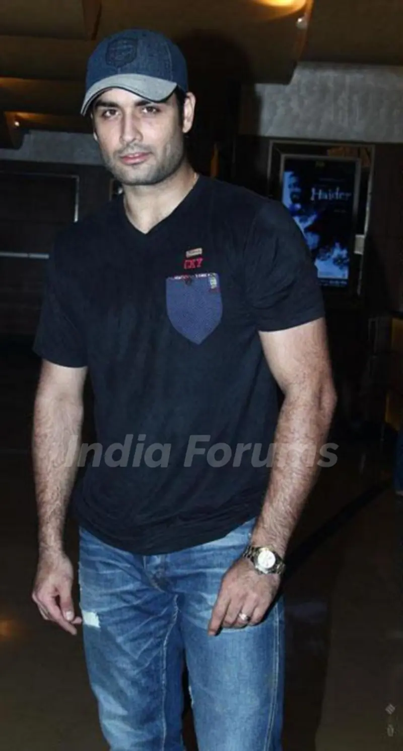 Vivian Dsena