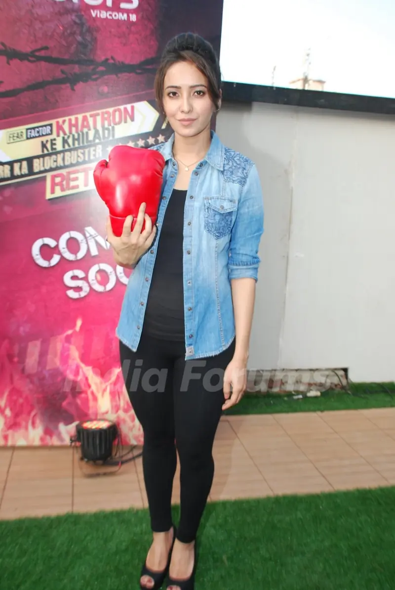 Asha Negi poses for the media at the Launch of Khatron Ke Khiladi - Darr Ka Blockbuster Return