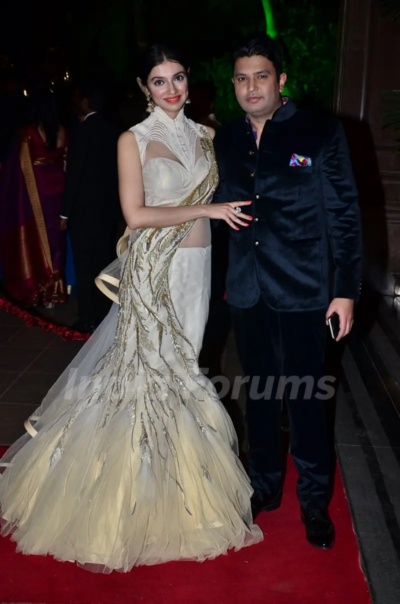 Bhushan Kumar with wife Divya Khosla at Arpita Khan's Wedding Reception
