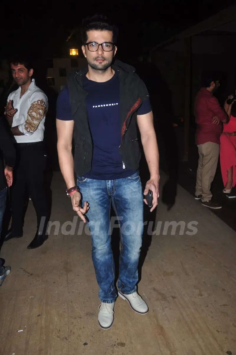 RaQesh Vashisth was at Main Aur Mr. Riight's Bash