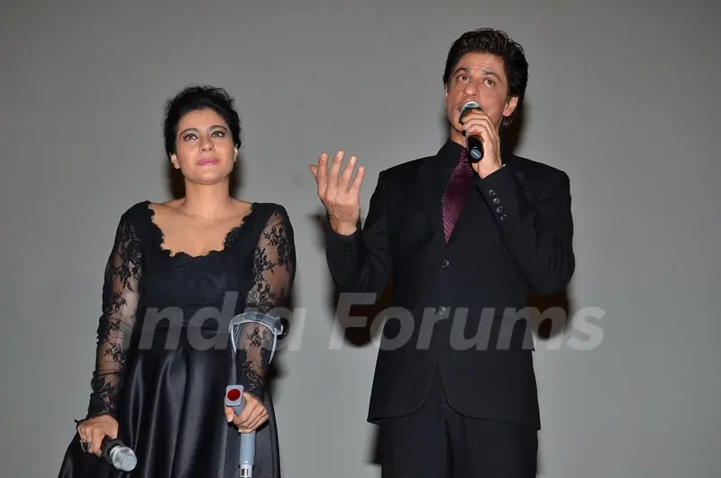 Shah Rukh Khan interacts with the audience at the Celebration of 1000 Weeks Completion of DDLJ