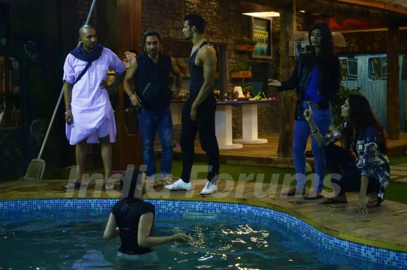 Contestants during the task Kabhi Haa Kabhi Naa on Bigg Boss 8