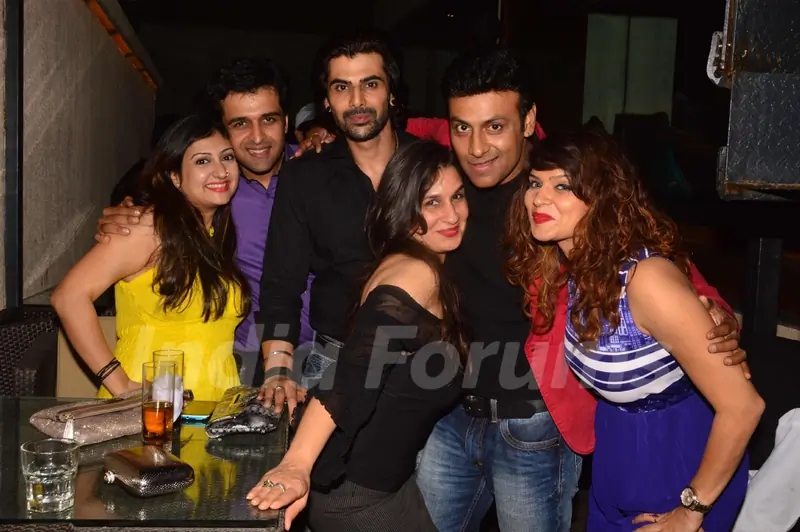 TV Celebs pose for the camera at India-Forums 11th Anniversary Bash