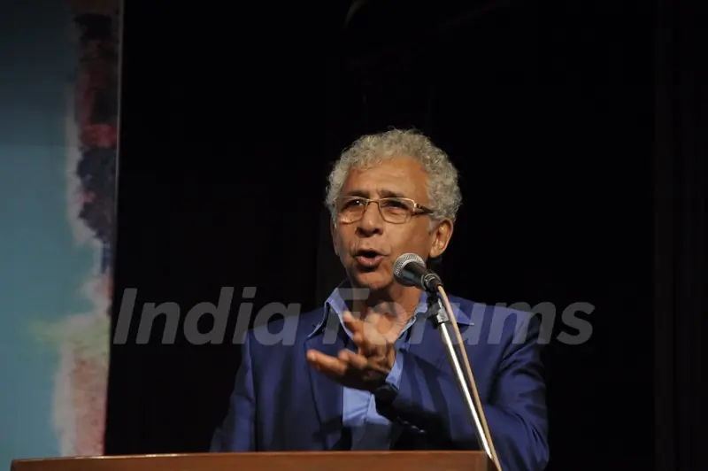 Naseeruddin Shah addressing the audience at Ali Peter John Book Launch
