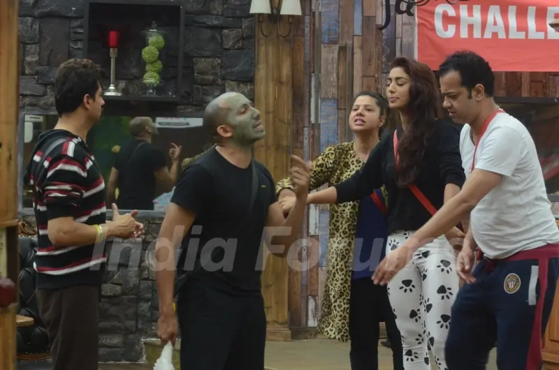 Bigg Boss - Halla Bol