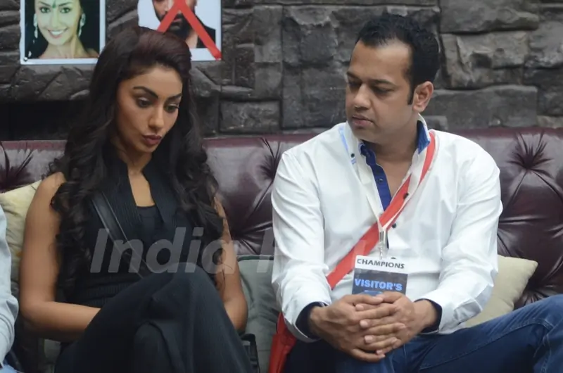 Bigg Boss - Halla Bol