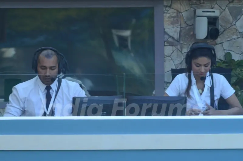 Bigg Boss - Halla Bol