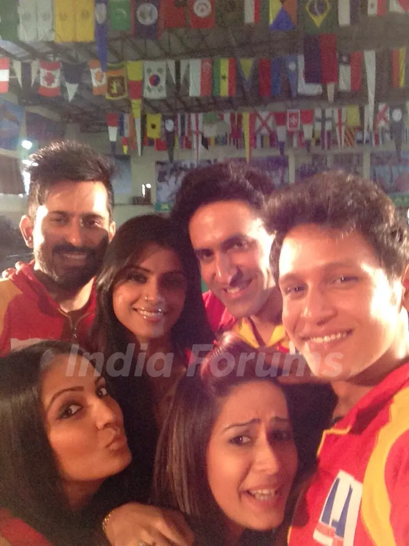 Kolkata Baabu Moshaye's Indore Trip