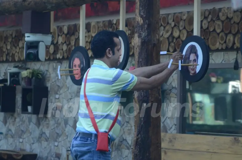 Bigg Boss - Halla Bol