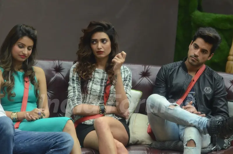 Bigg Boss - Halla Bol