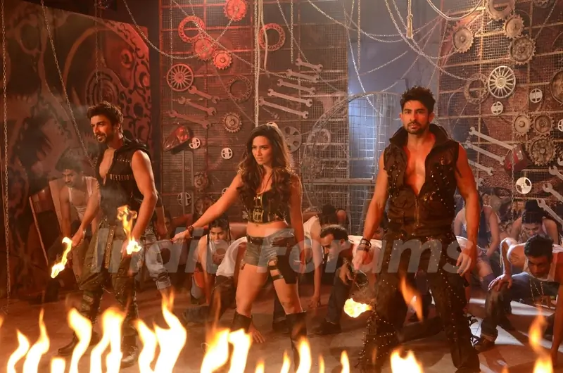 Performances at Bigg Boss Halla Bol Grand Finale