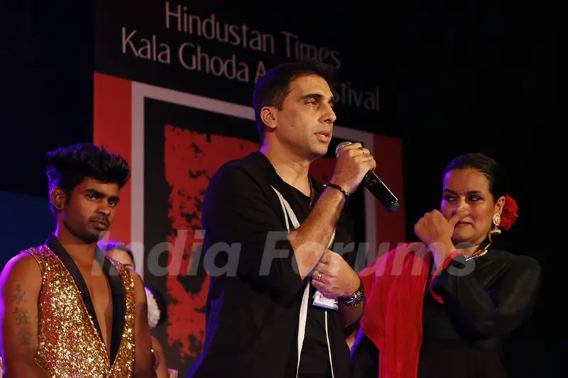 Ashley Lobo interacts with the audience at Kala Ghoda Arts Festival 2015