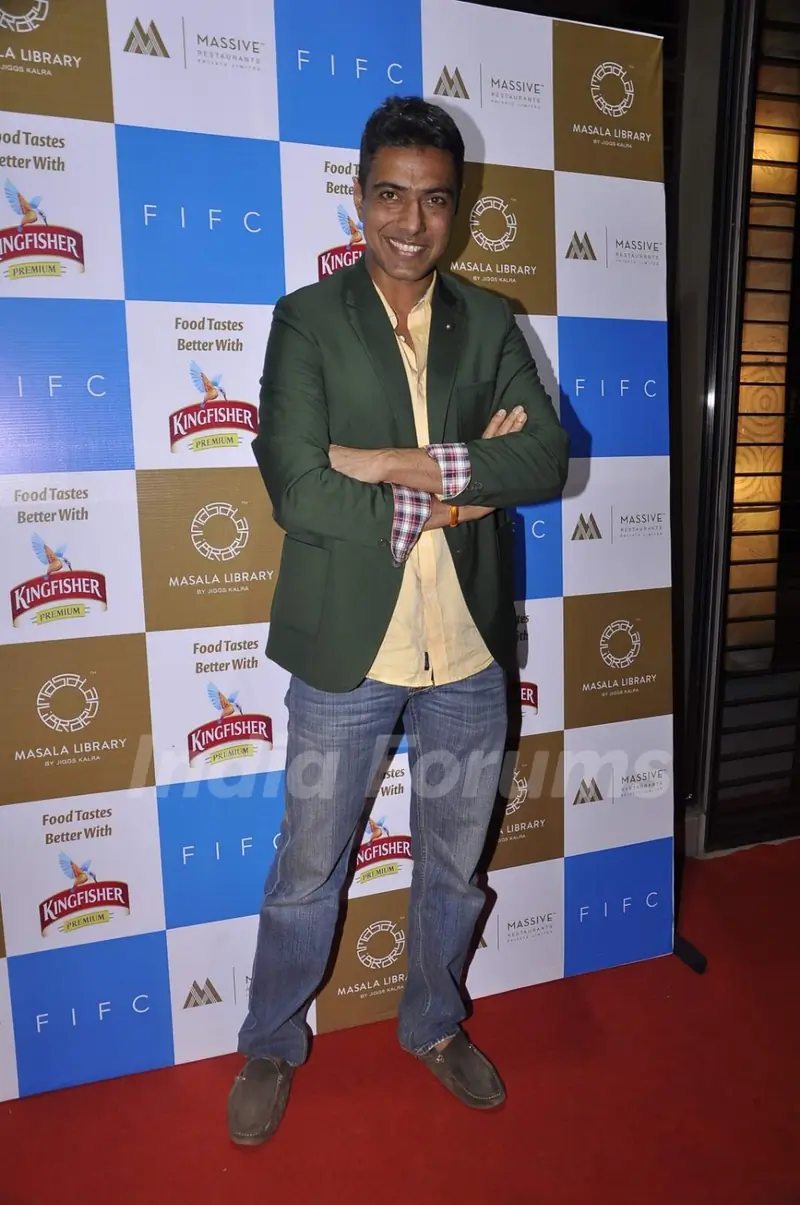 Ranveer Brar poses for the media at Masala Library Launch