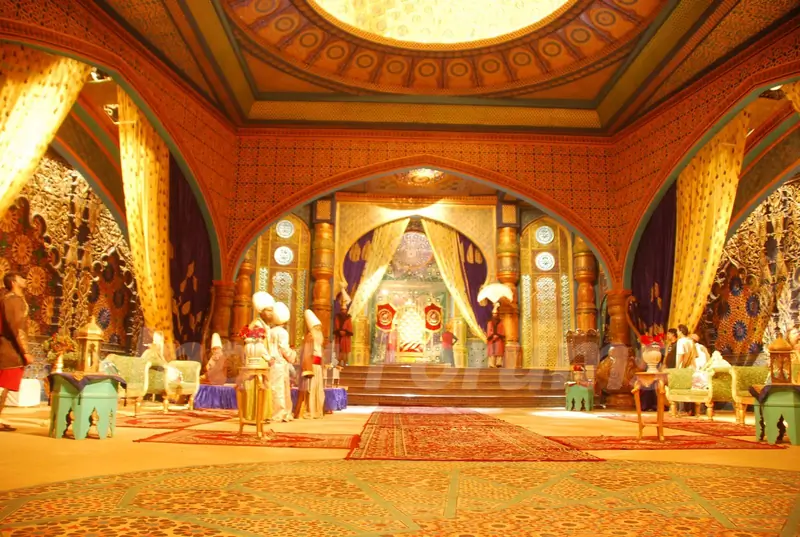 &tv Launches Razia Sultan