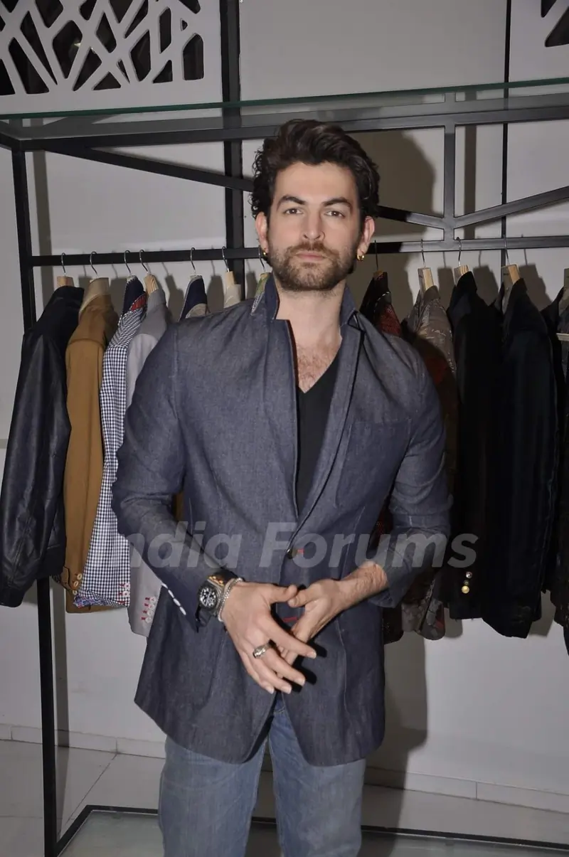 Neil Nitin Mukesh poses for the media at Narendra Kumar's Store Launch