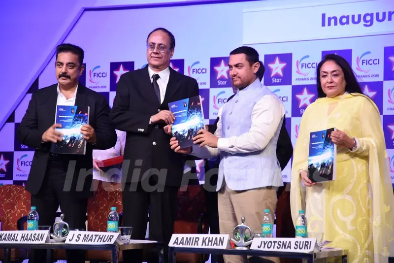 Aamir Khan and Kamal Haasan at FICCI Frames 2015 Inaugural Session