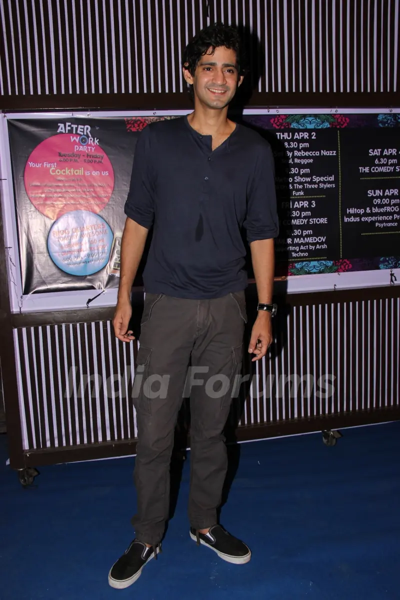 Gaurav Kapur poses for the media at MTV Indies Awkwards