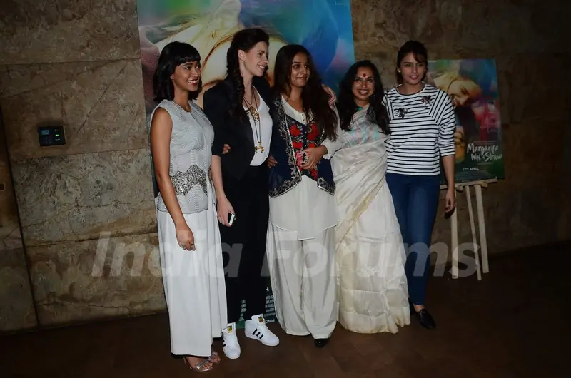 Vidya Balan and Huma Qureshi poses with MWAS actors at Screening of Margarita With a Straw