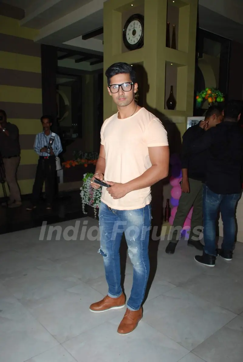 Ravi Dubey at Launch Party of Resto Bar 'Take It Easy'