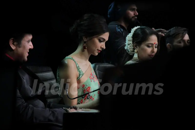 Deepika Padukone snapped at the Promotions of Piku on DID Supermoms Season 2
