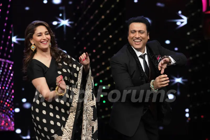 Madhuri Dixit Shakes a Leg with Govinda on DID Supermoms Season 2
