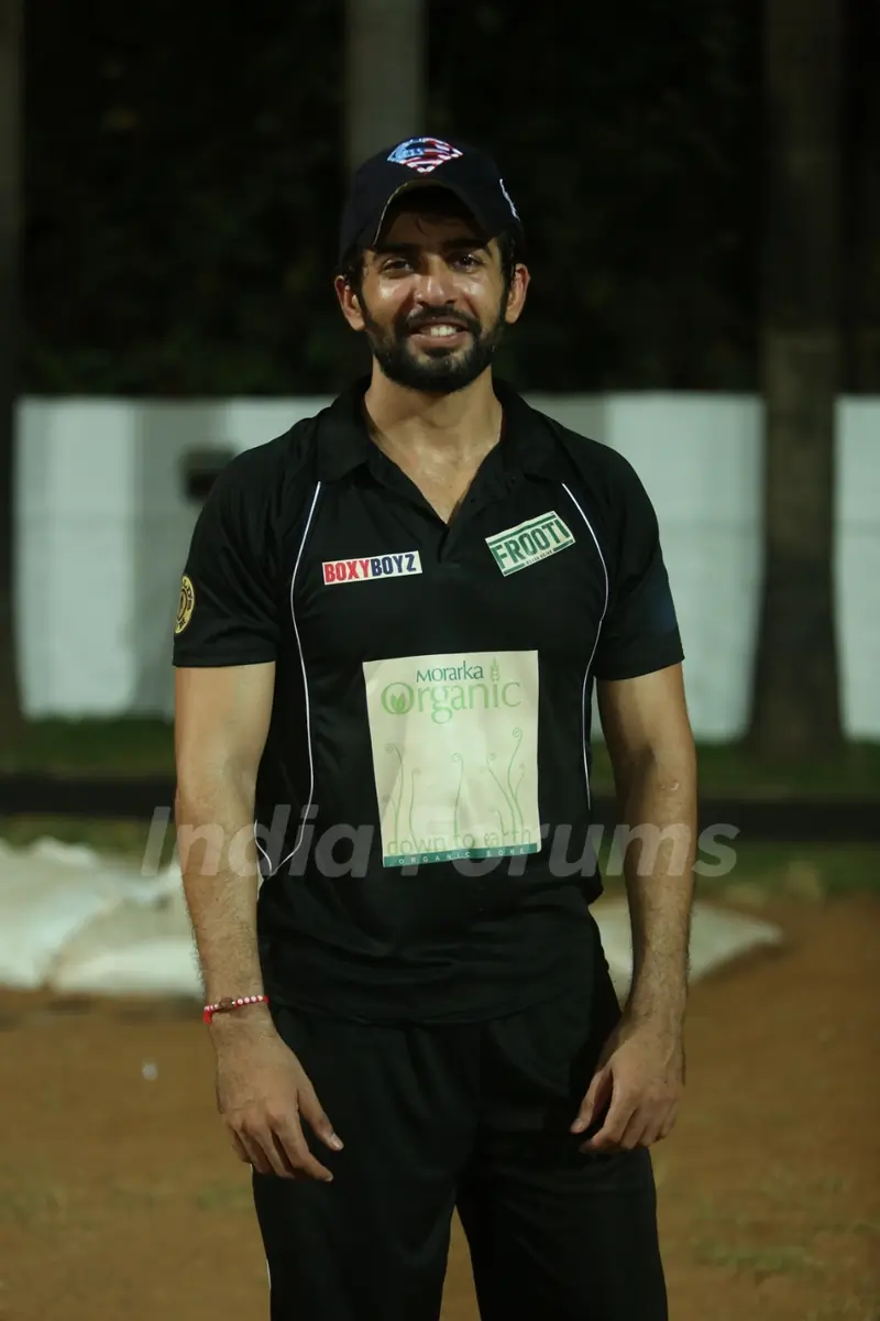 Jay Bhanushali poses for the media at Gold Charity Match