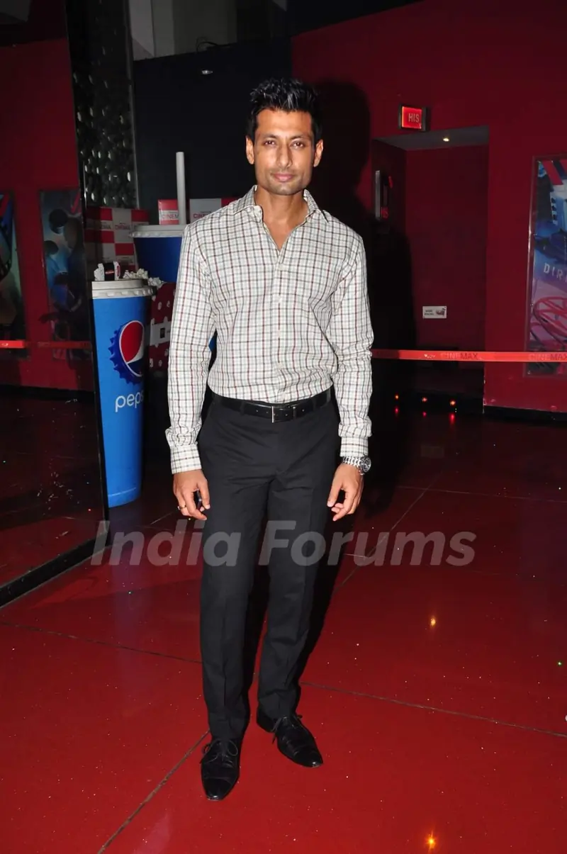 Indraneel Sengupta at Success Bash of Sajarur Kanta