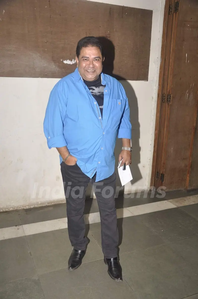 Ashish Roy at Munisha Khatwani's Debut Play